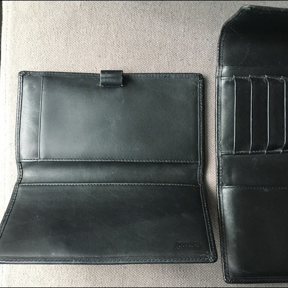 Coach Wallet - Picture 2 of 7
